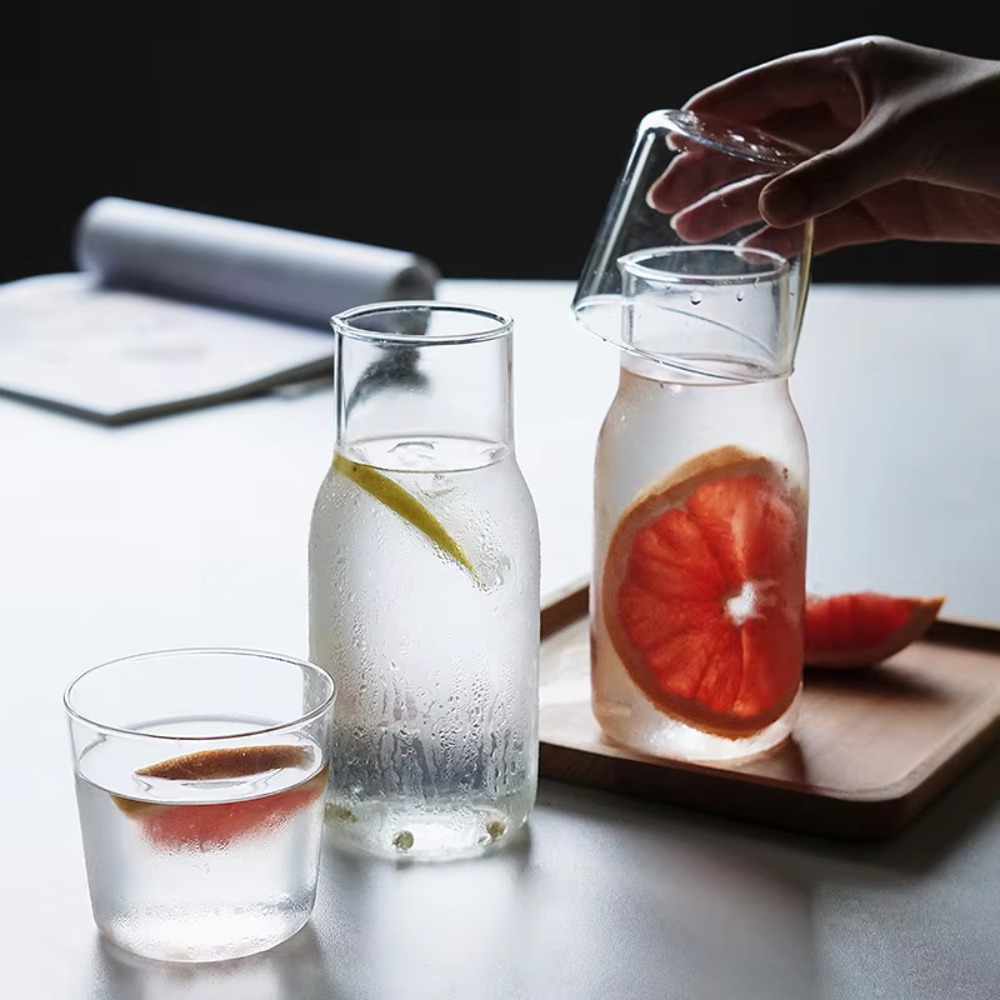 Sustainable Living Guide - Transparent Bedside Glass Water Carafe With
